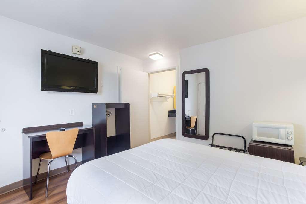 Americas Best Value Inn بولينغ غرين الغرفة الصورة