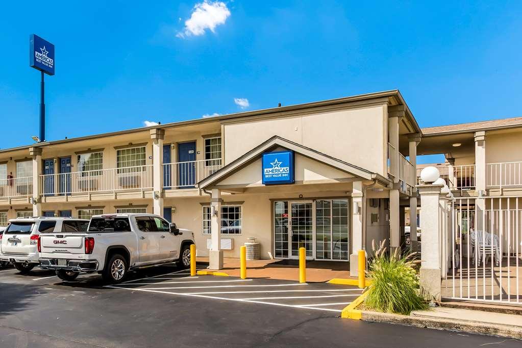 Americas Best Value Inn بولينغ غرين المظهر الخارجي الصورة