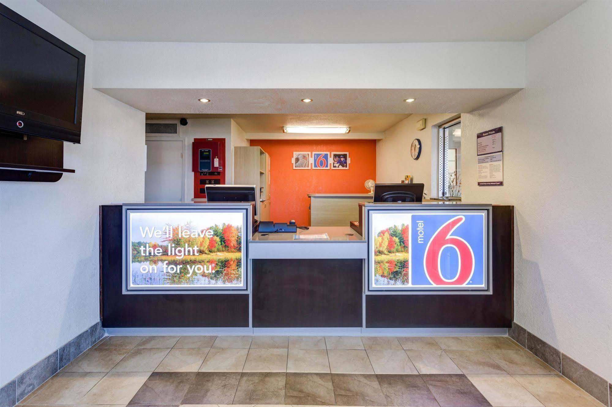 Americas Best Value Inn بولينغ غرين المظهر الخارجي الصورة